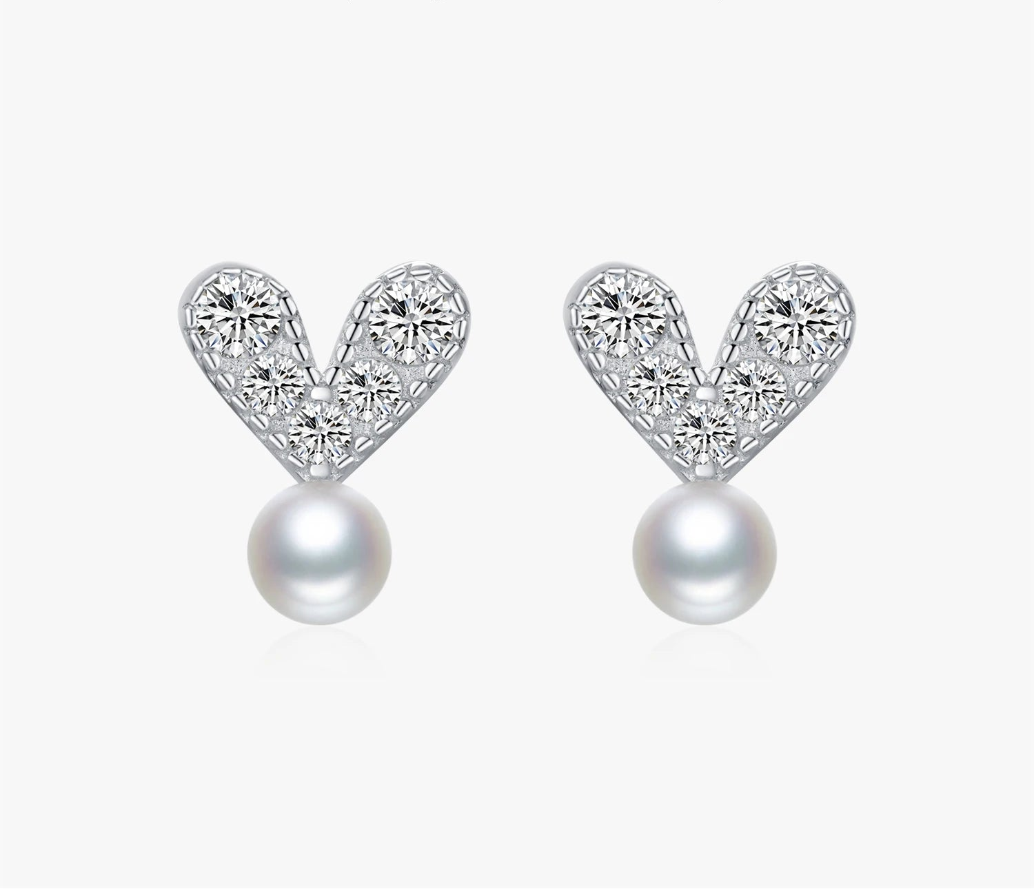 Dazzling Heart Studs