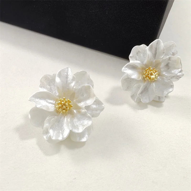 Acrylic Flower Studs