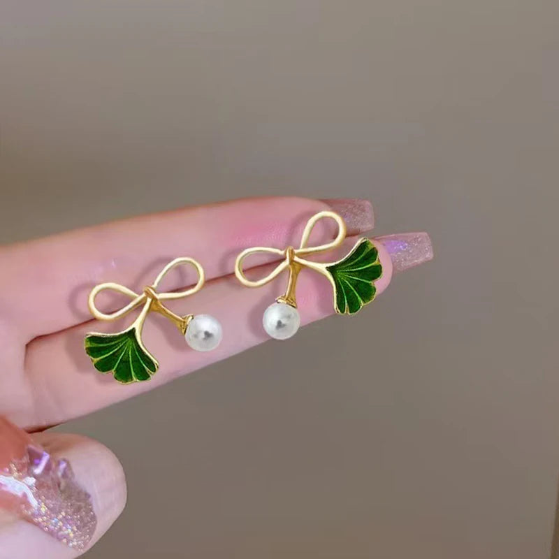 Mismatch Gardenia Studs