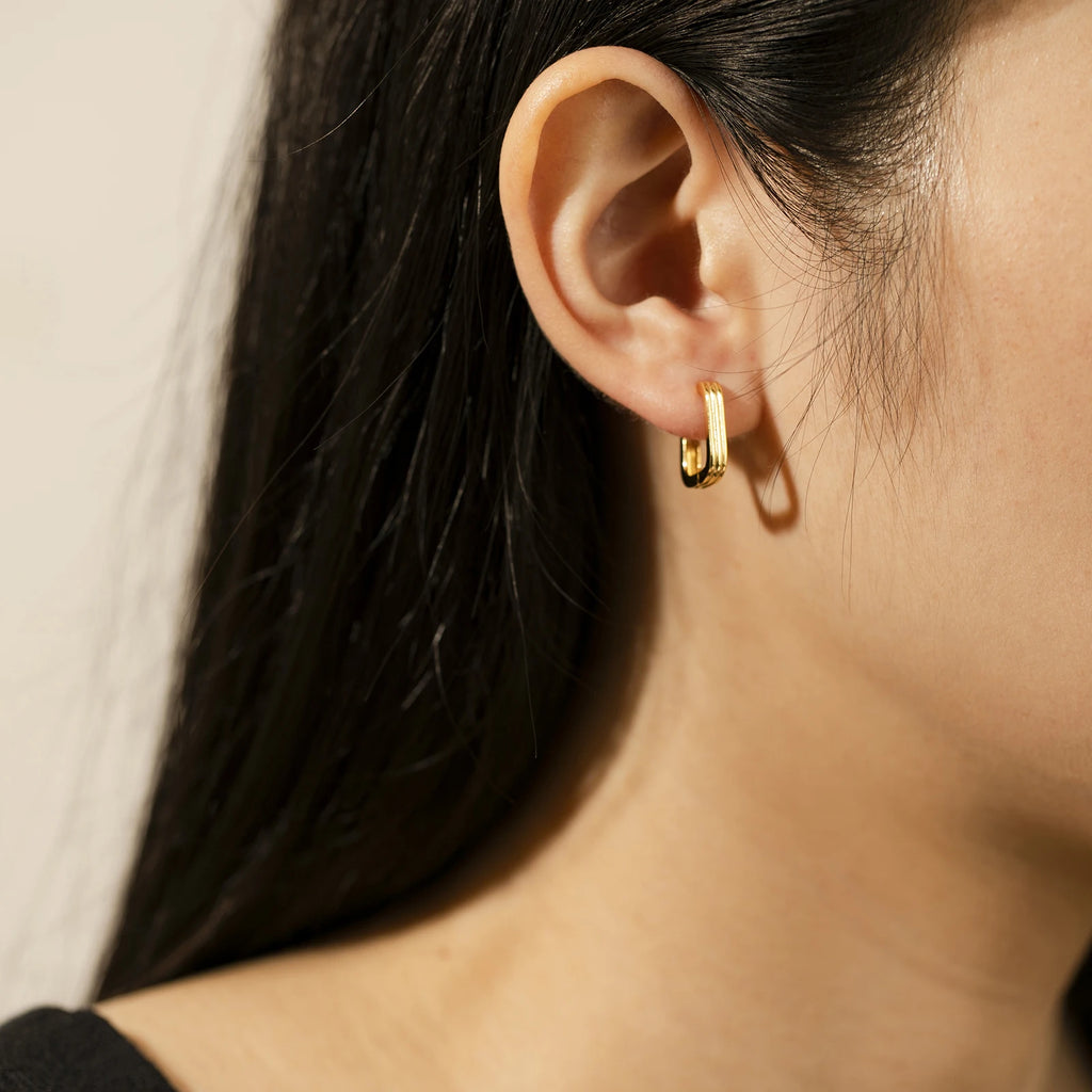 Plain Square Hoops
