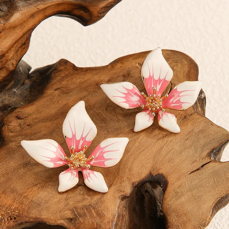 Gradient Five-Petal Flower Studs