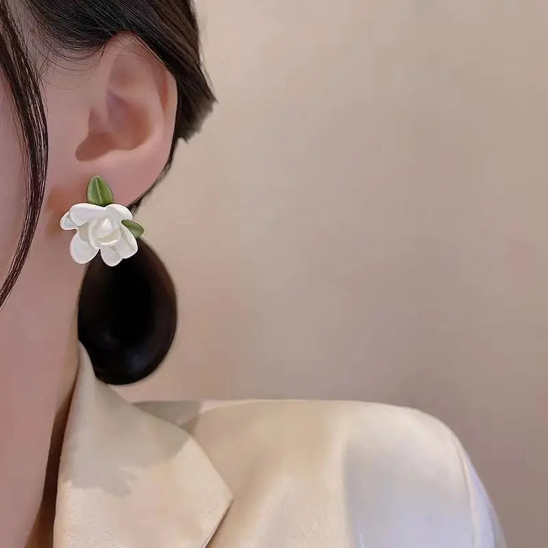 Mismatch Gardenia Studs