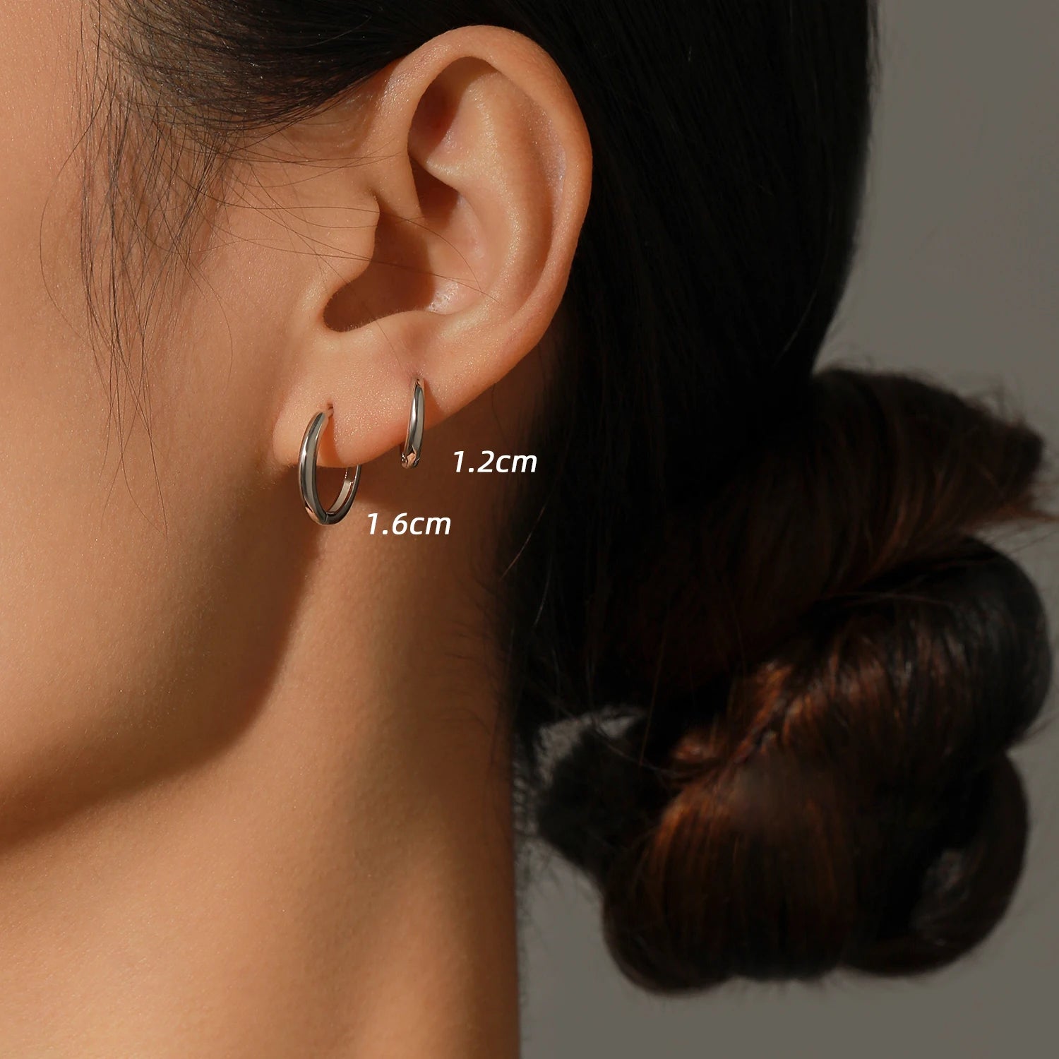 Minimalist Buckle Hoop