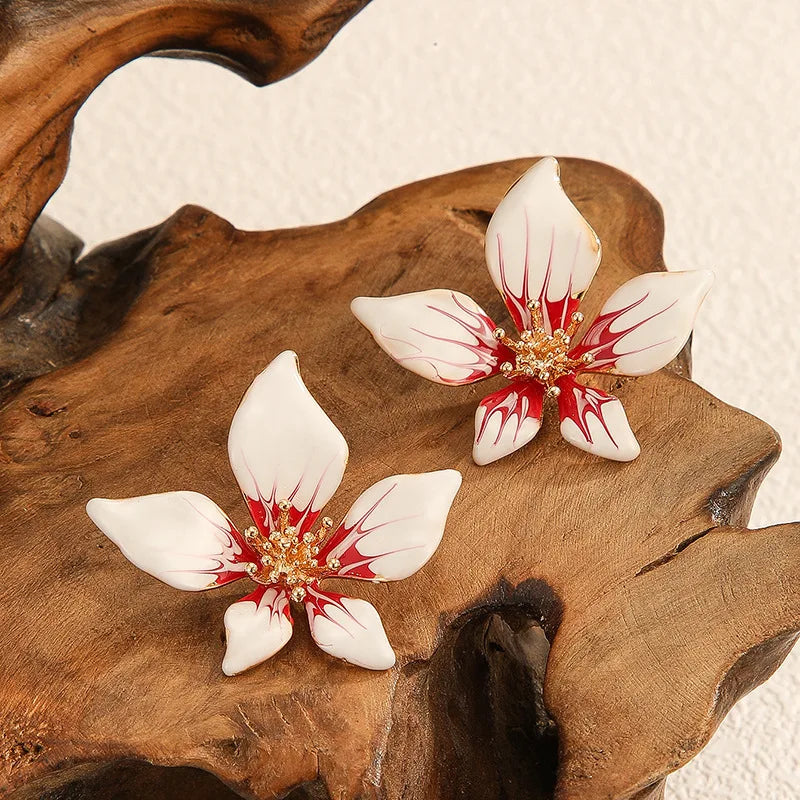 Gradient Five-Petal Flower Studs