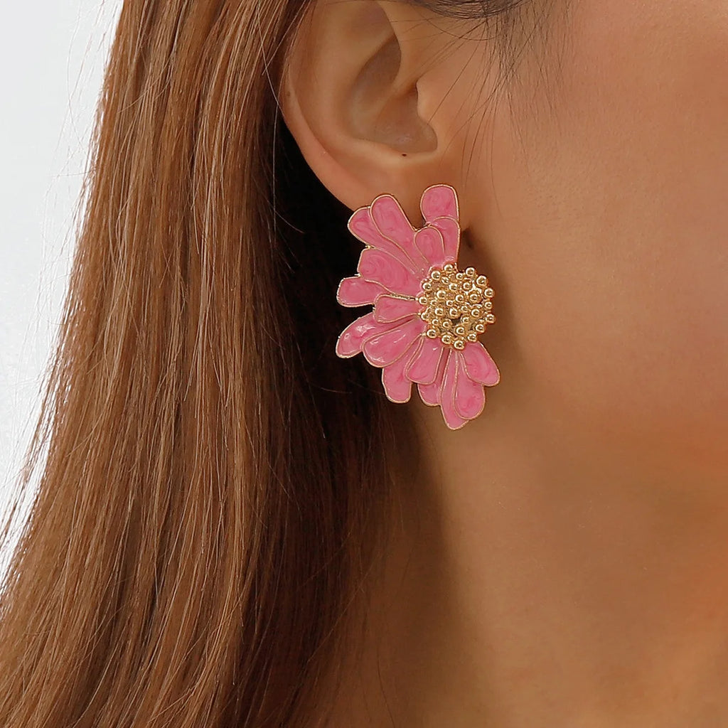 French Vintage Daisy Drop Studs