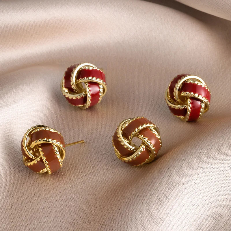 Vintage Twisted Drip Stud