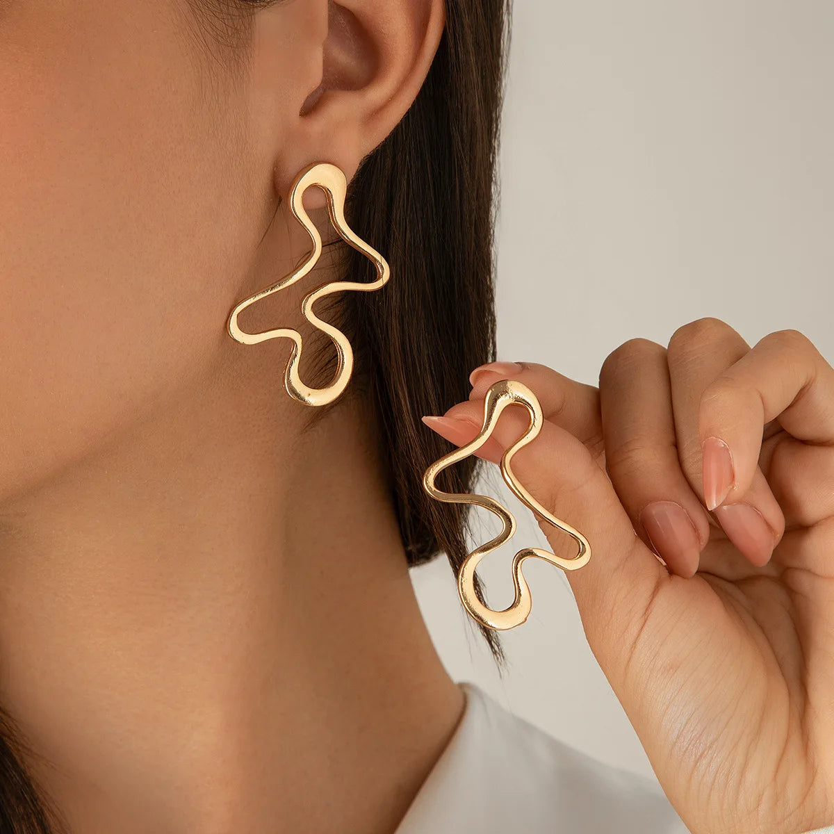 Exaggerated Line Drop Earrings