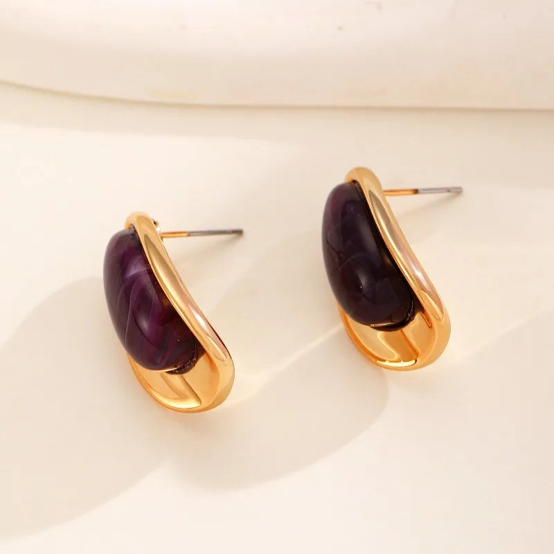 Dripping Water Studs