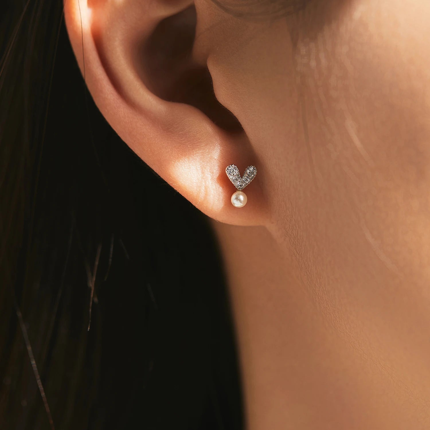 Dazzling Heart Studs