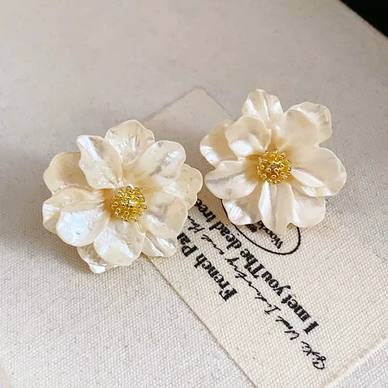 Acrylic Flower Studs